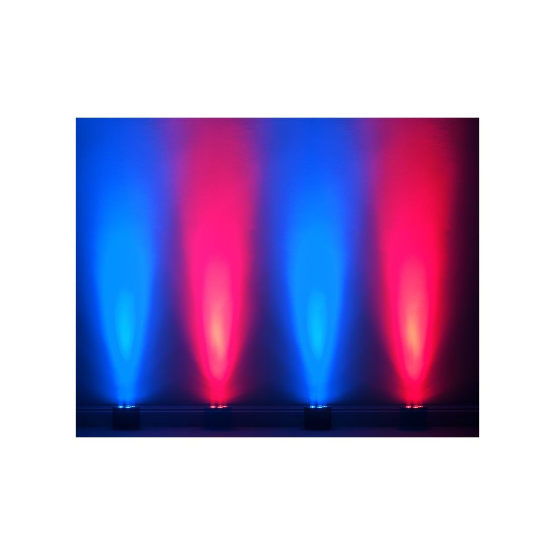 American DJ Mega QPlus GO ADJ 5 x 4W RGB+UV LED - inkl. Akku