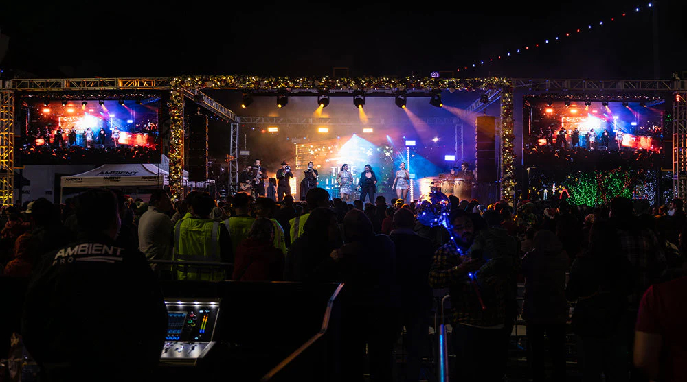 ADJ Snow Machines and Lighting Fixtures Return to Create Magical Atmosphere at Paramount Tree Lighting Celebration