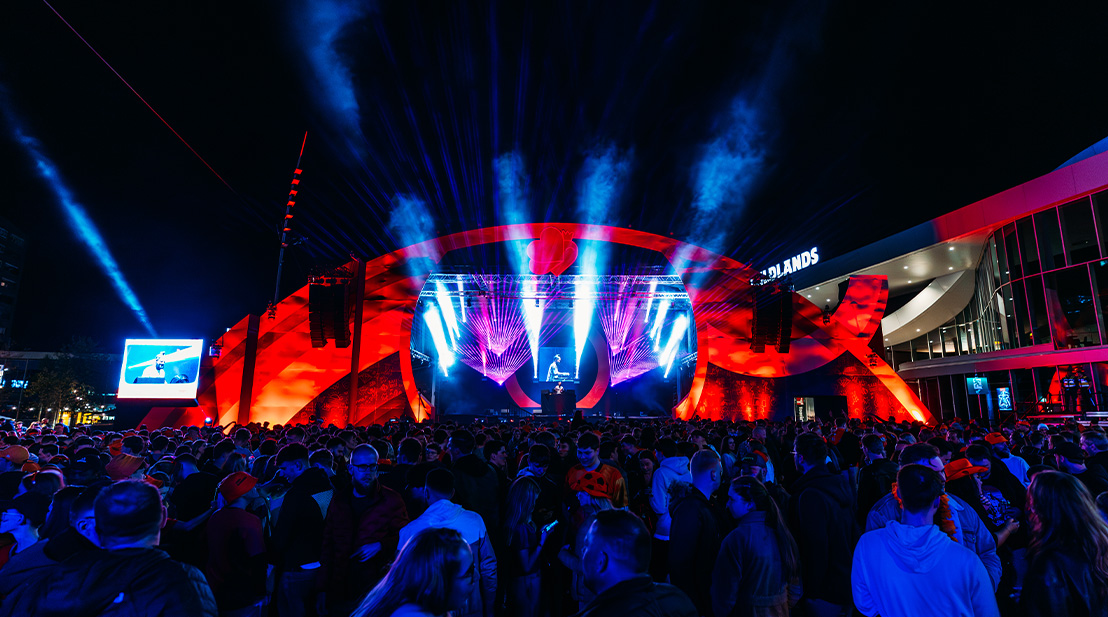ADJ Fixtures Illuminate Royalty at the Official King’s Day Celebration in the Netherlands